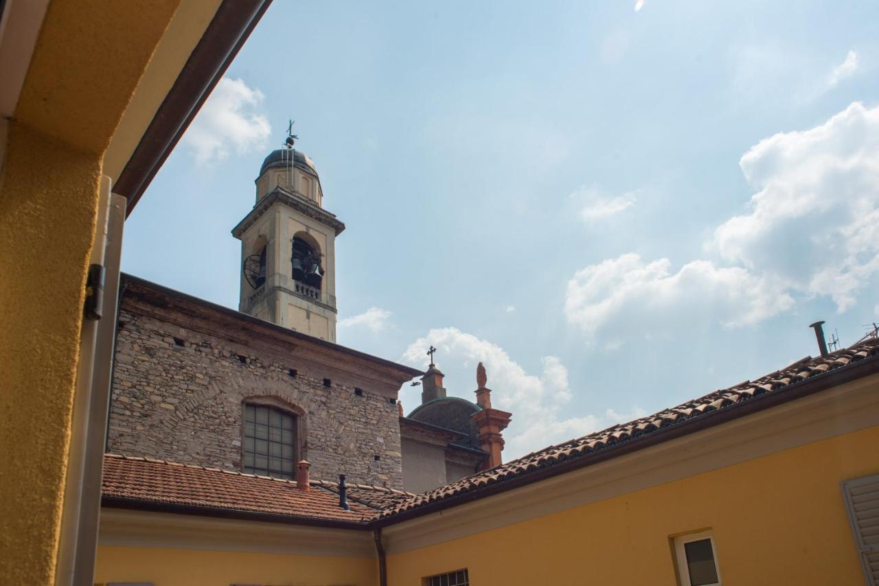 La Corte Di Zizi Vakantiehuis Cernobbio